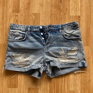 H&M boyfriend distressed jean shorts, size 6